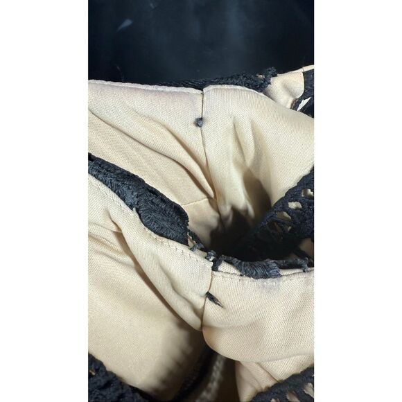 Romeo & Juliet BLACK/NUDE Floral Eyelet Lace Illusion A-line Mini Dress, size me - Picture 11 of 13